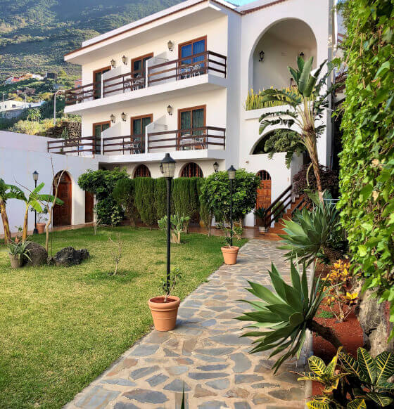 Apartamentos Frontera 