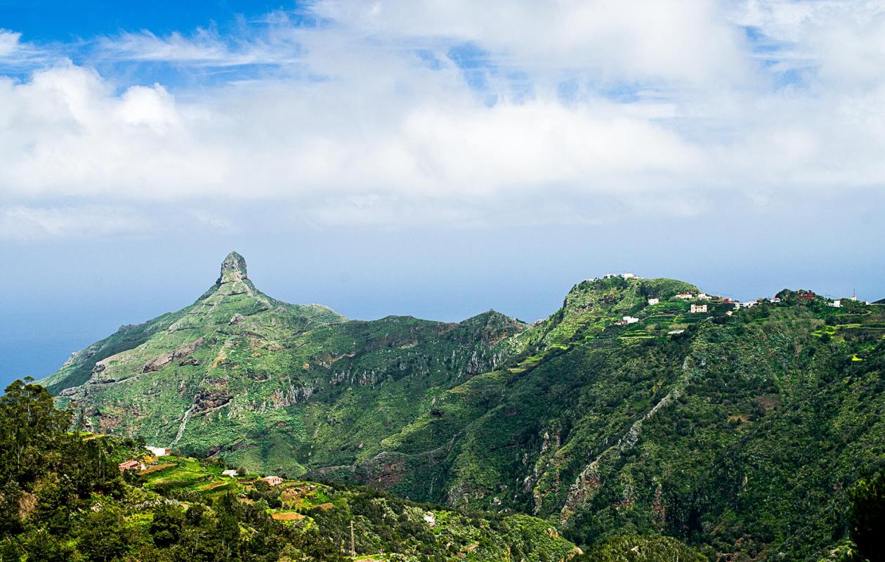 Cruz del Carmen-Punta del Hidalgo. Senderos de Tenerife