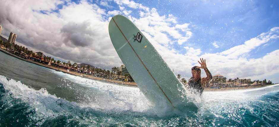 Venstrebølge ved Las Palmeras Surfspots på Tenerife