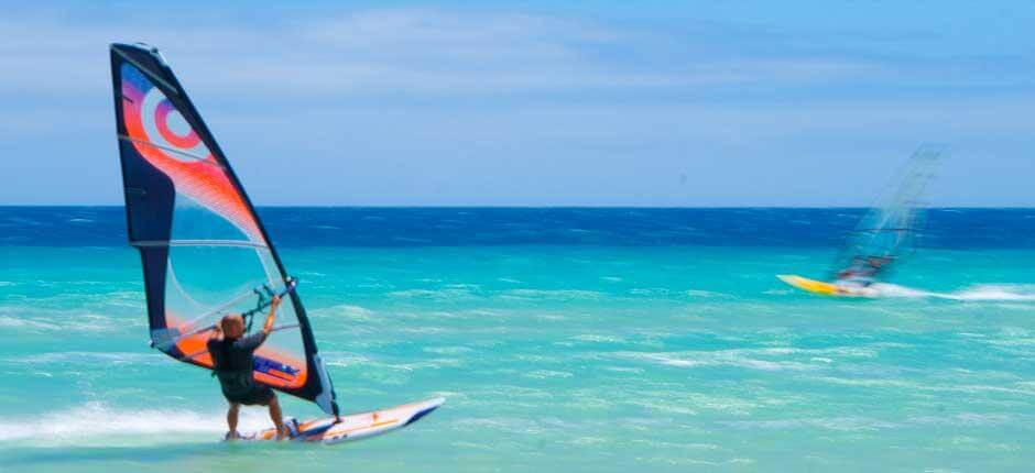 Windsurf en Flag Beach Corralejo Spots de windsurf de Fuerteventura