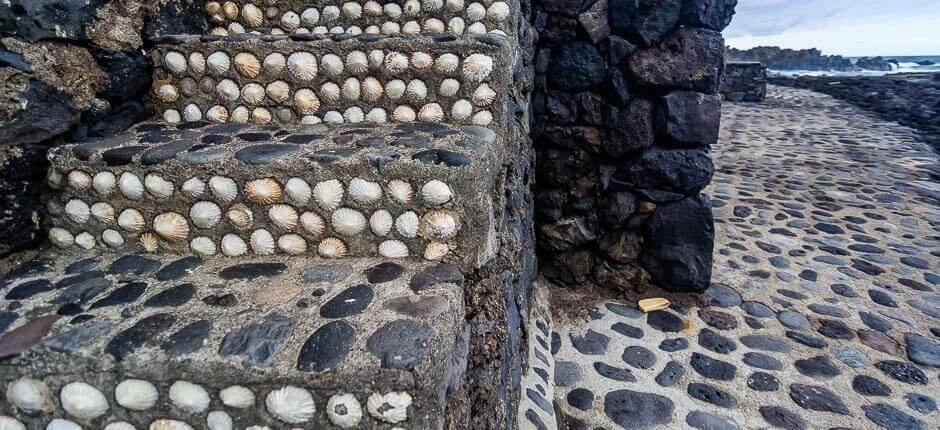 Pozo de las Calcosas caseríos de El Hierro