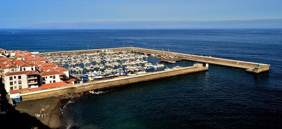 Puerto deportivo Marina de los Gigantes Marinas y puertos deportivos de Tenerife